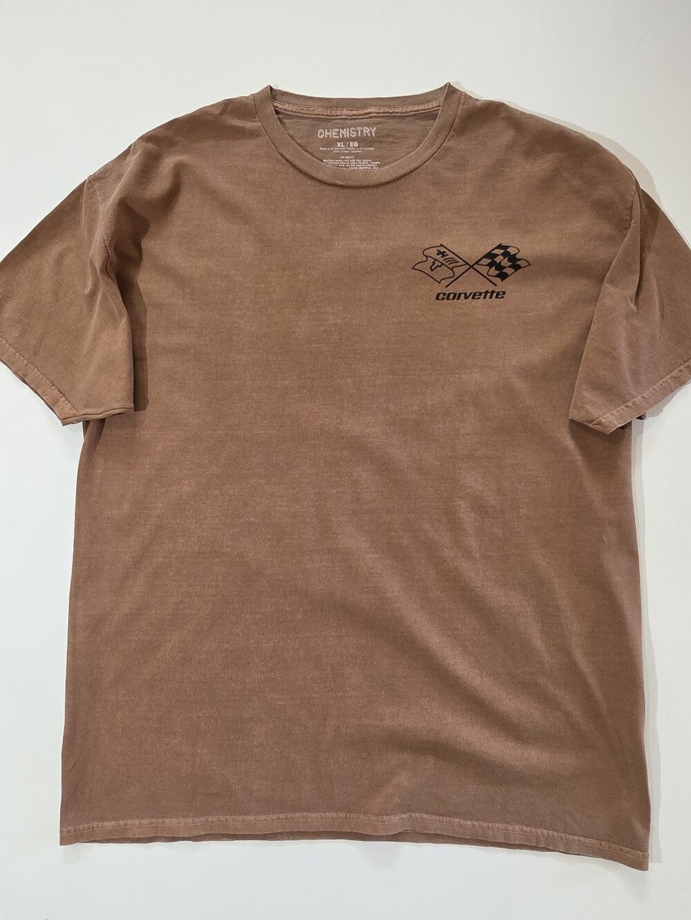 Chemistry Chevy Corvette T-shirt Mens Sz XL Tan Red Retro Muscle Car Graphic Tee